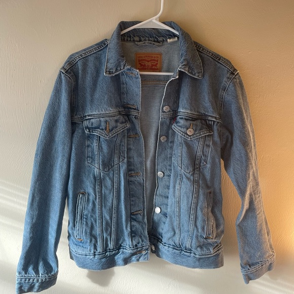 Levi’s Jean Trucker Jacket - Size S
